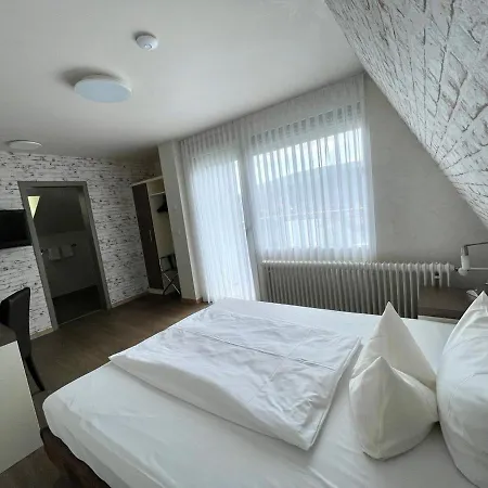 Maison d'hôtes Cafe Gaestehaus Stefanie 3*